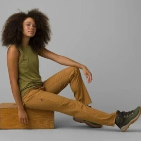 Prana Halle NWT Convertible Straight Leg Pants - Picture 3 of 16